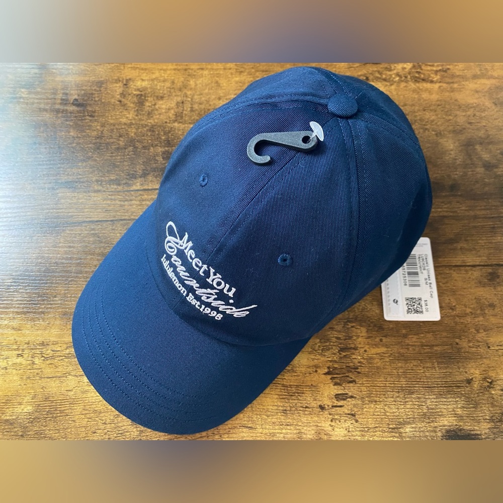 NWT Lululemon Unisex Classic Ball Cap Tennis Club S/M True Navy/White